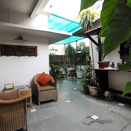 Master Bed And Breakfast Νέο Δελχί Εξωτερικό φωτογραφία