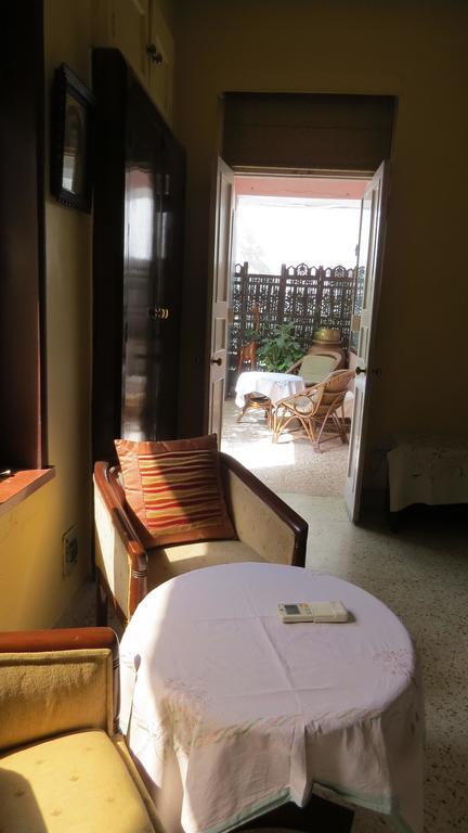 Master Bed And Breakfast Νέο Δελχί Δωμάτιο φωτογραφία